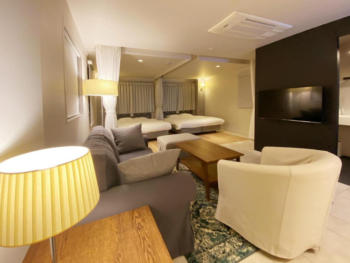 Precious Days Inn Фукуока Екстер'єр фото
